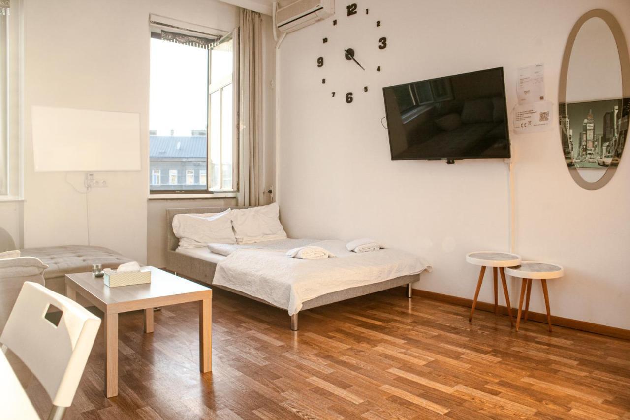 Joyful 2Br Apt. @ Millenium Tower And The Danube Вена Экстерьер фото
