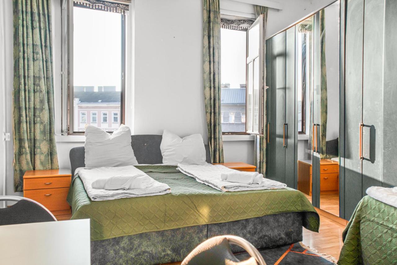 Joyful 2Br Apt. @ Millenium Tower And The Danube Вена Экстерьер фото