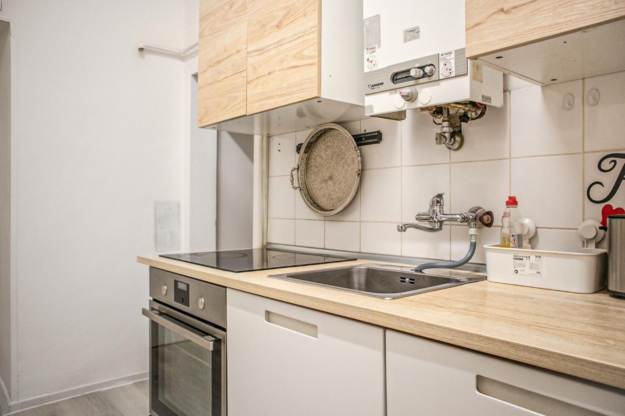 Joyful 2Br Apt. @ Millenium Tower And The Danube Вена Экстерьер фото